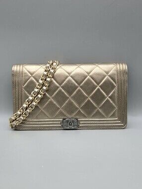 💛CHANEL Authentic Yen Gold Leather Wallet/Clutch💛